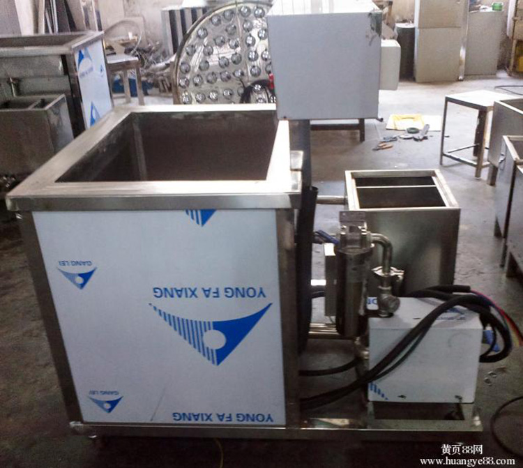 發(fā)動機零部件單槽超聲波清洗機