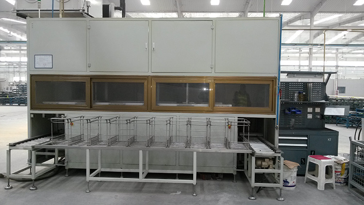 全自動步進式超聲波清洗烘干機