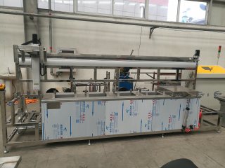 濟(jì)南圣泉新能源股份有限公司----全自動(dòng)單臂式超