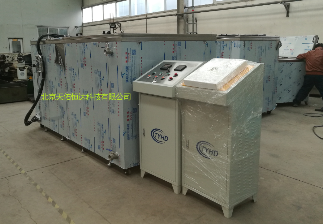 工程機械零部件超聲波清洗機